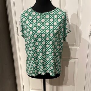 Ann Taylor Linen Blend Green and White Blouse with Elegant Design (A)